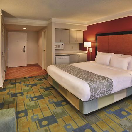 La Quinta Inn & Suites By Wyndham Kingsport Tricities Airport Экстерьер фото