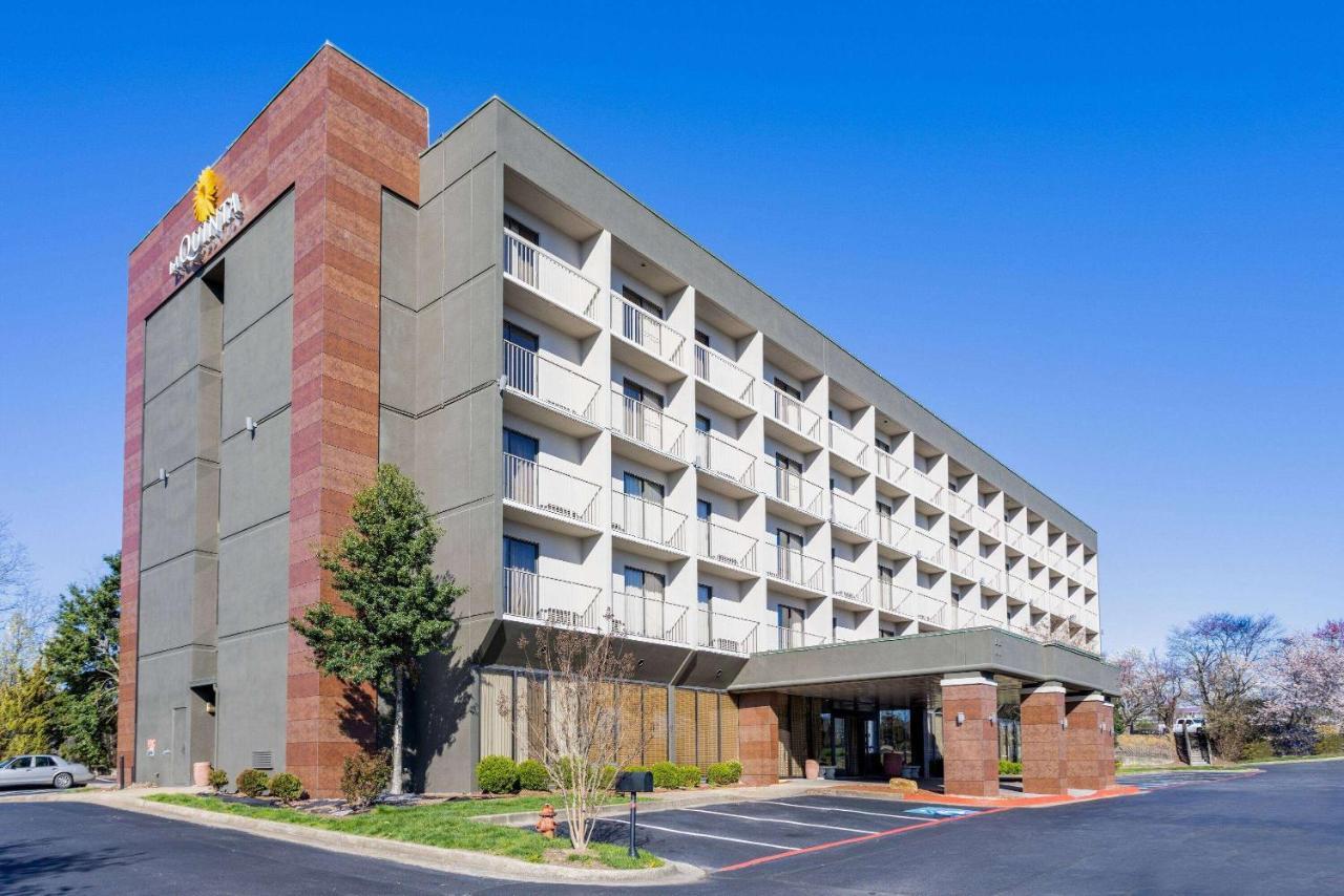 La Quinta Inn & Suites By Wyndham Kingsport Tricities Airport Экстерьер фото